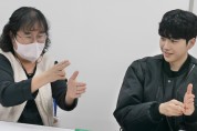 배우 강훈, 장애인식개선 앞장.. 수어 알리는 ‘수어톡톡’ 캠페인 참여