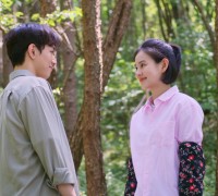 오승훈 vs [종말의 바보] 김윤혜 “영화 봉태리, 가짜 자연인 주인공 통해 청춘 행복의 진심 전하다”