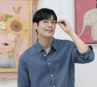 [배우 최다니엘 ]‘센스 있는 감각’ 아이웨어마저 패션으로 승화시키는 그의 활동에 기대